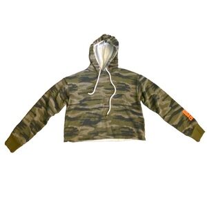 {Forever 21} L.A Crew Camo Crop Top Lined Hoodie